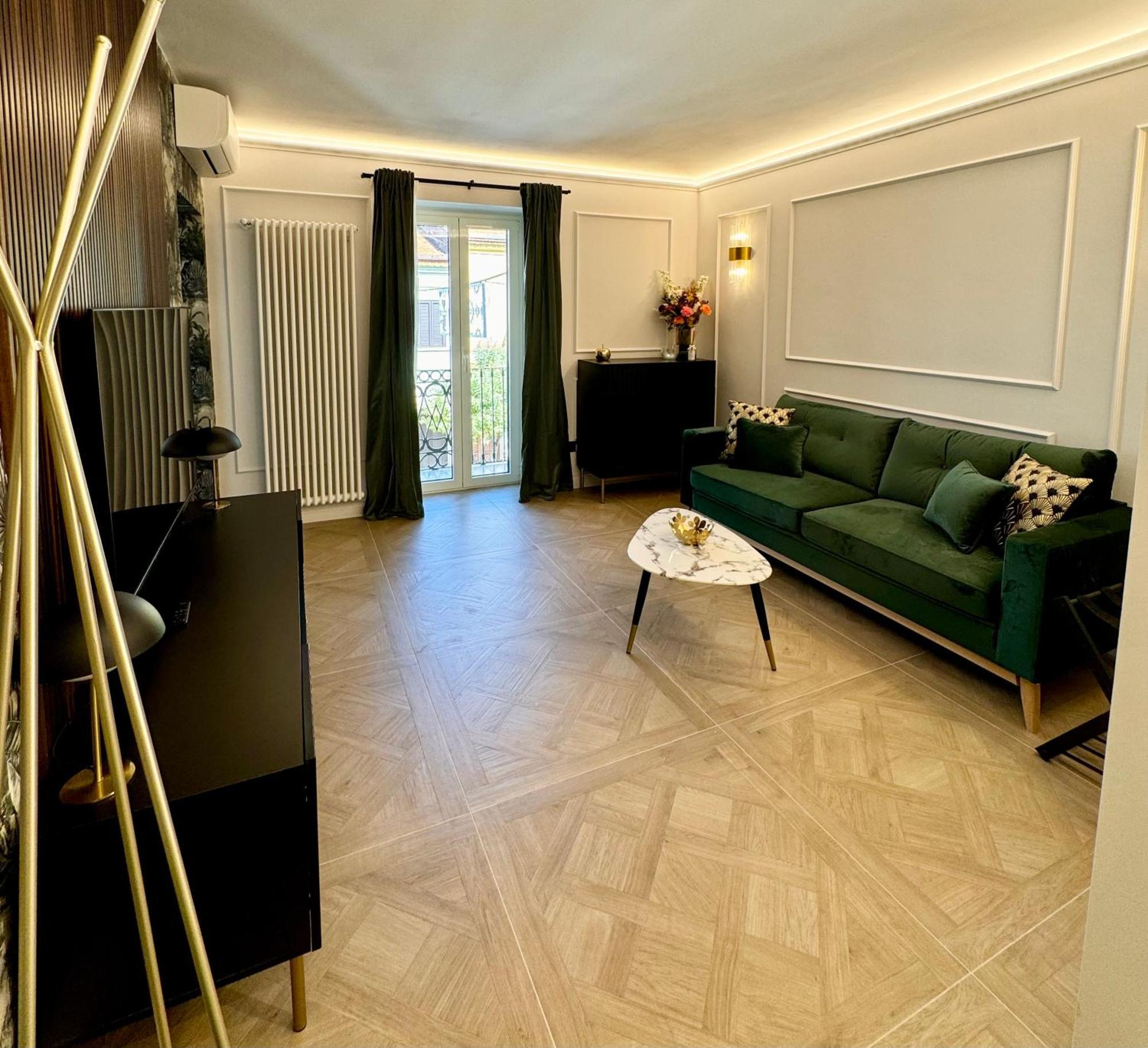 Cloe Boutique Apartment